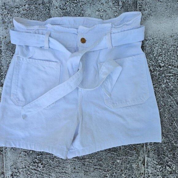 Zara Women Shorts With Fabric Belt White Cotton Short Shorts Size 8US 40EU - Picture 2 of 9